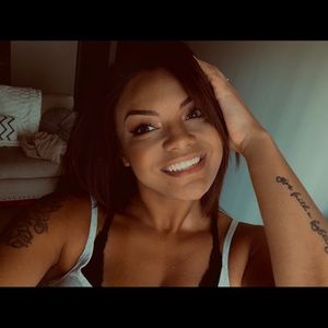 Meet your Posher, Alaina